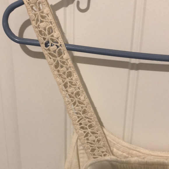America Eagle Outfitters NWT crochet cream tank top open back small petite - Picture 6 of 11